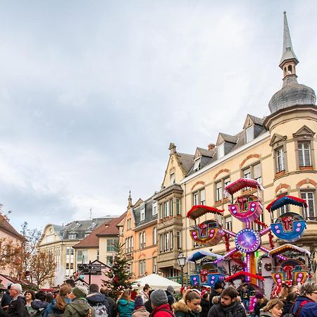 Place Des Dominicains Колмар Екстериор снимка